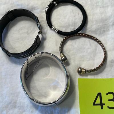 Lot of bracelets