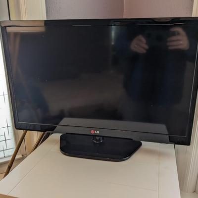 LG 24'' Class 720p LED TV
