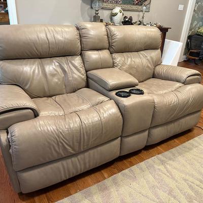 Flexsteel leather power reclining loveseat