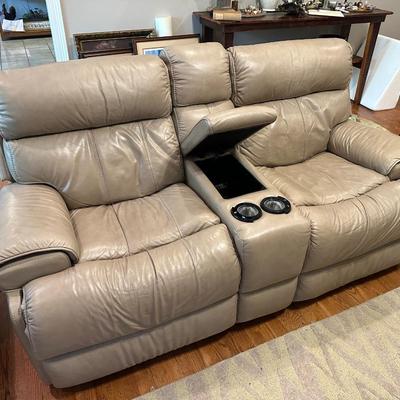 Flexsteel leather power reclining loveseat