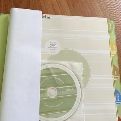 scrapbooking with Lisa Bearnson