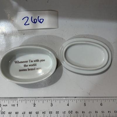 jewelry holder with lid