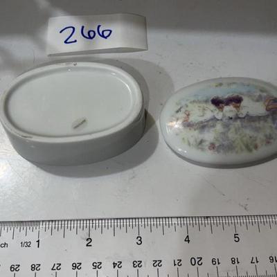 jewelry holder with lid