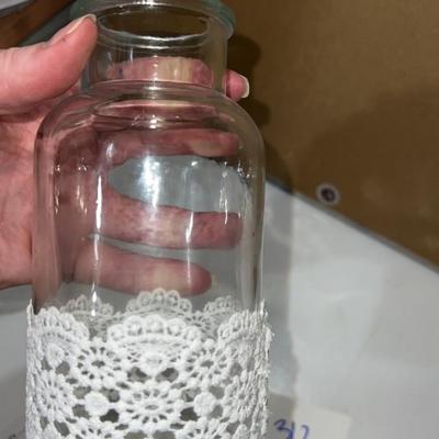 lace vase