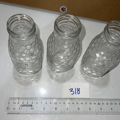 set of 3 cute bee cups used for lemonade or plant propagation