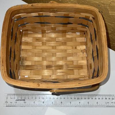cute picnic basket with handle