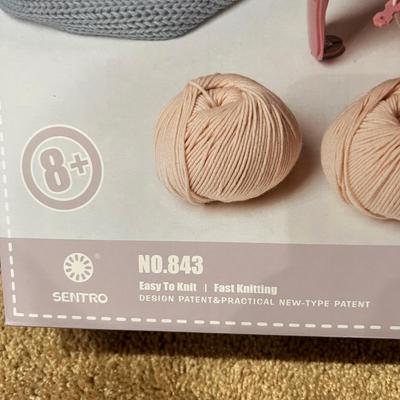 New In Box Sentro Knitting Machine 48 Needle DIY Hand Weaving Loom