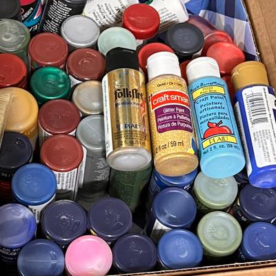 Big Lot Paint & Brushes - Spray, Crafters, Acrylics, etc.