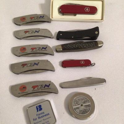 263 Pocket Knife Lot Swiss Army