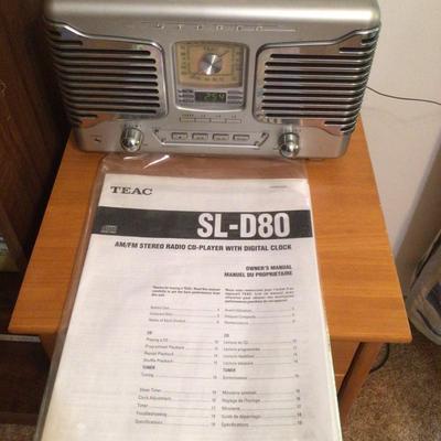265 Vintage Style TEAC Radio/CD Player