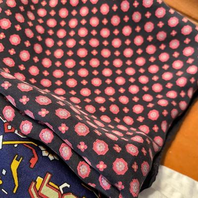 Lot of Men's hankies & suit squares