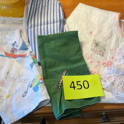 Lot of linens