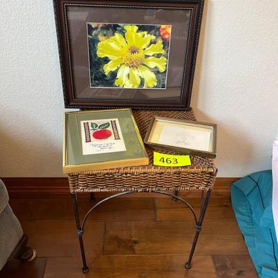 Lot of Decor & Table