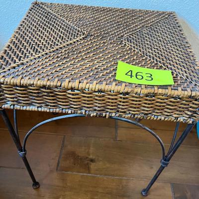 Lot of Decor & Table