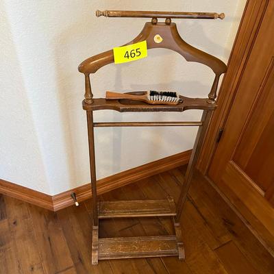 Men's Dressing Suit Valet