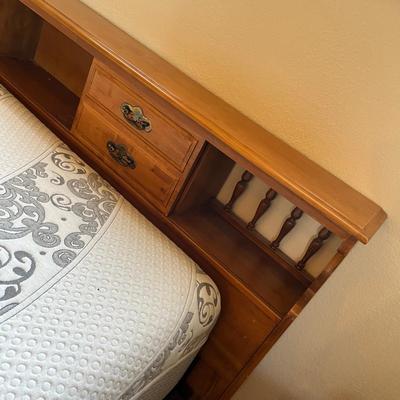 King Size bed  rejuven8 brand