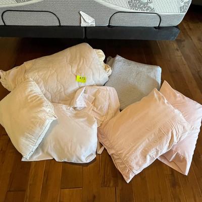 Mattress Pad & Pillows