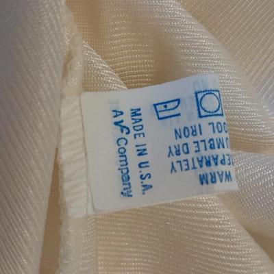 Women's Slips and lingerie  Size L 32" / 36 / 42 / L / XL
