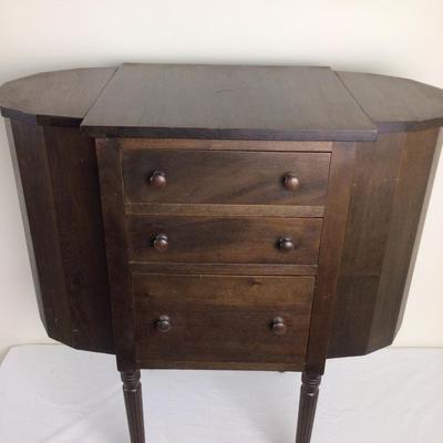 218 Martha Washington Sewing Stand