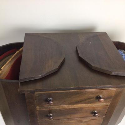 218 Martha Washington Sewing Stand
