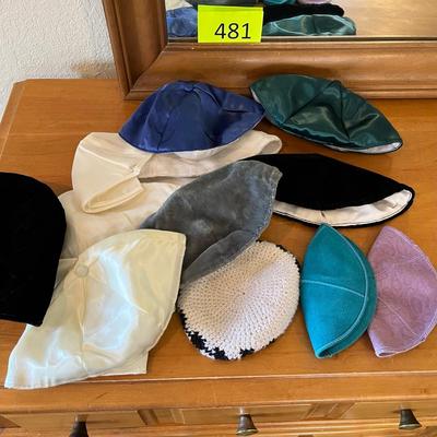 Lot of yarmulkes