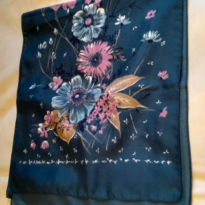 Silk fashion scarves, and Knitted scarves
