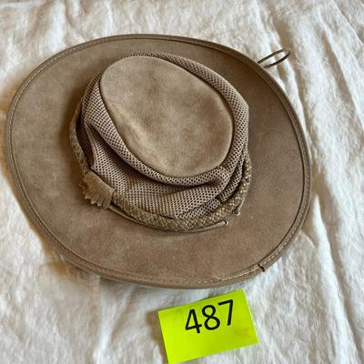 Men's aussie hat