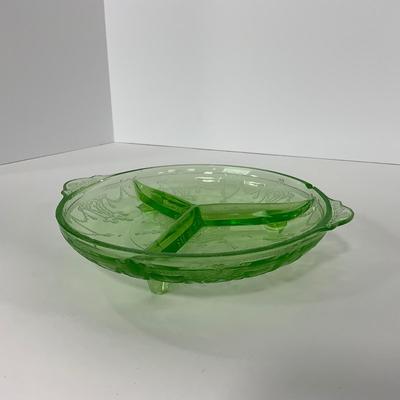 -132- URANIUM | Anchor Hocking Cameo Ballerina | Divided Three Footed Dish