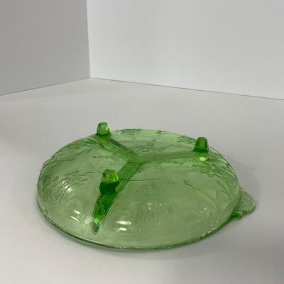 -132- URANIUM | Anchor Hocking Cameo Ballerina | Divided Three Footed Dish