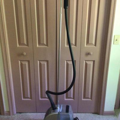 164 Rowenta Commercial Clothing Steamer