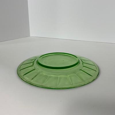 -134- URANIUM | Green Depression Small Plates