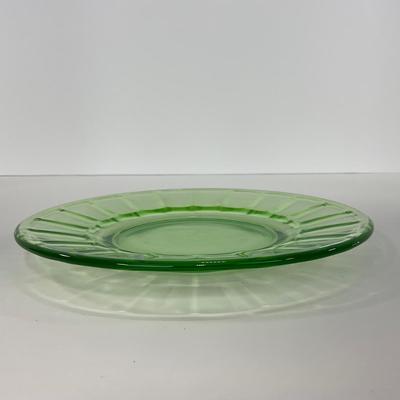 -134- URANIUM | Green Depression Small Plates