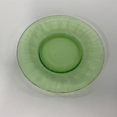 -134- URANIUM | Green Depression Small Plates
