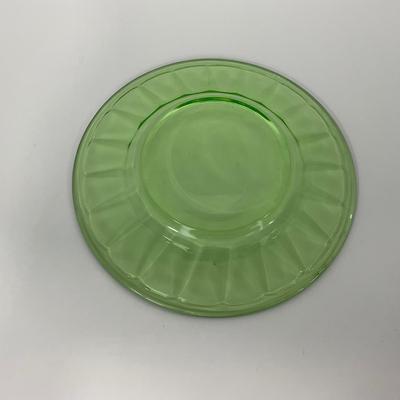 -134- URANIUM | Green Depression Small Plates