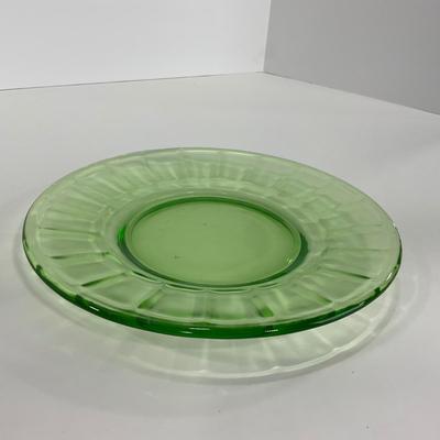 -134- URANIUM | Green Depression Small Plates