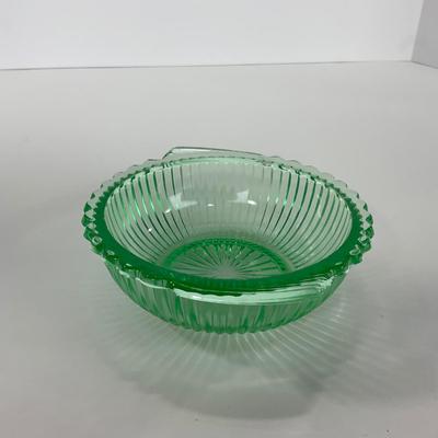 -135- URANIUM | Anchor Hocking Depression Glass | Berry Bowls