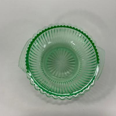 -135- URANIUM | Anchor Hocking Depression Glass | Berry Bowls