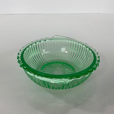 -135- URANIUM | Anchor Hocking Depression Glass | Berry Bowls