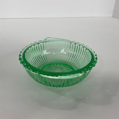 -135- URANIUM | Anchor Hocking Depression Glass | Berry Bowls
