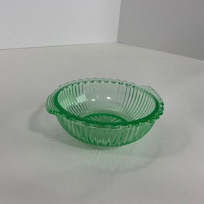 -135- URANIUM | Anchor Hocking Depression Glass | Berry Bowls
