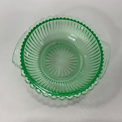 -135- URANIUM | Anchor Hocking Depression Glass | Berry Bowls