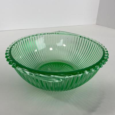 -136- URANIUM | Anchor Hocking Depression Large Bowl