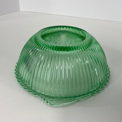-136- URANIUM | Anchor Hocking Depression Large Bowl