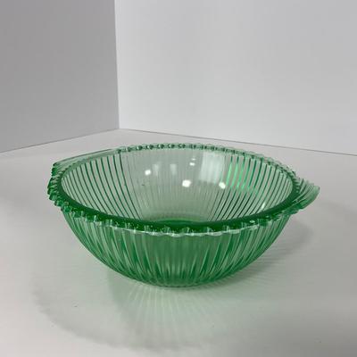 -136- URANIUM | Anchor Hocking Depression Large Bowl
