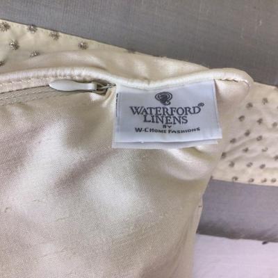 134 Waterford Linens Pillow Lot
