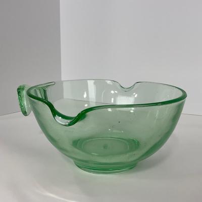 -140- URANIUM | Green Large Batter Bowl