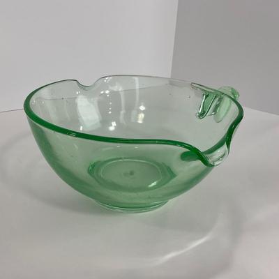 -140- URANIUM | Green Large Batter Bowl
