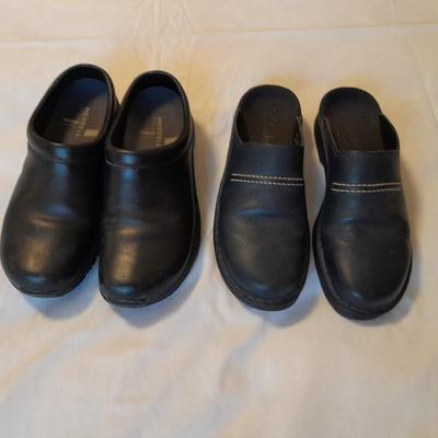 Two pair of Women's Loafer Shoes Merrell & Clark's Size 9.5 & 10M