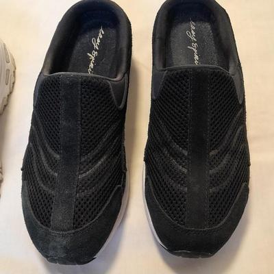 Two pair of Women's Loafer Shoes Easy Spirit size 10 and Sketchers Size 9
