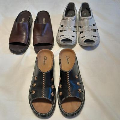 Women's Sandles and Flats BZees, Clarks, Easy Spirit Size 10M